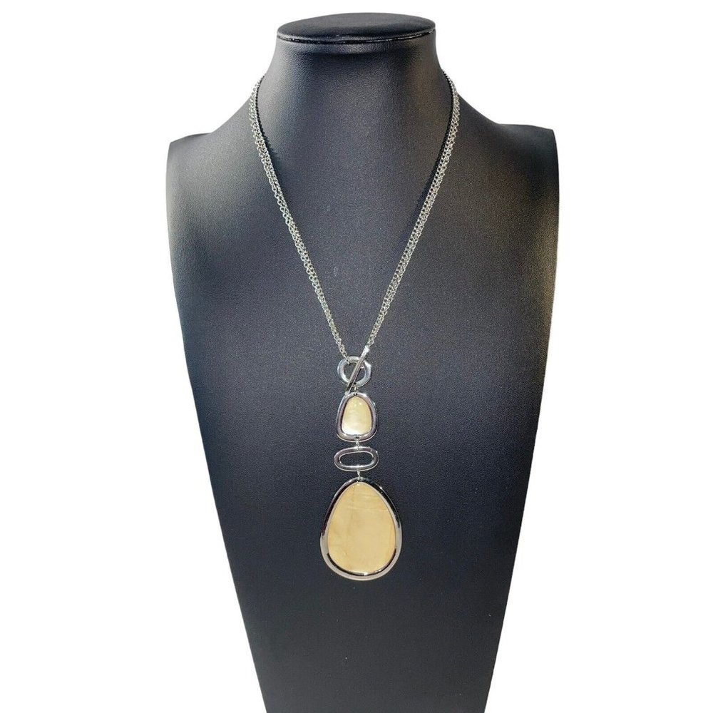 Lia Sophia 16" Abelone Dangle Pendant Necklace Silver Tone Teardrop Toggle Clasp